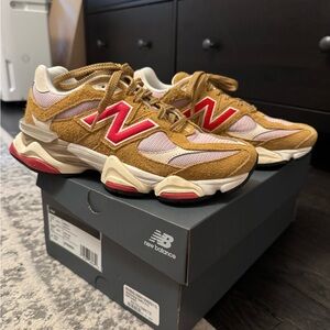 New Balance 9060 in Mustard and Pink